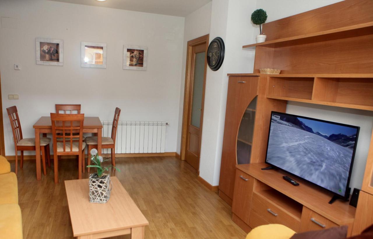 Apartamento Castilla Las Navas del Marqués Extérieur photo