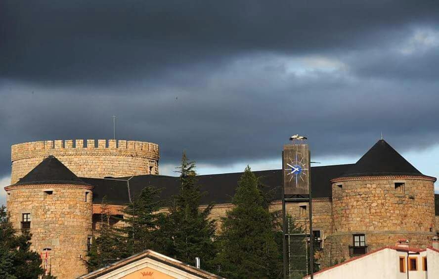 Apartamento Castilla Las Navas del Marqués Extérieur photo